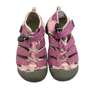 Keen Newport H20 Water Shoes Sandals Girls Size 13